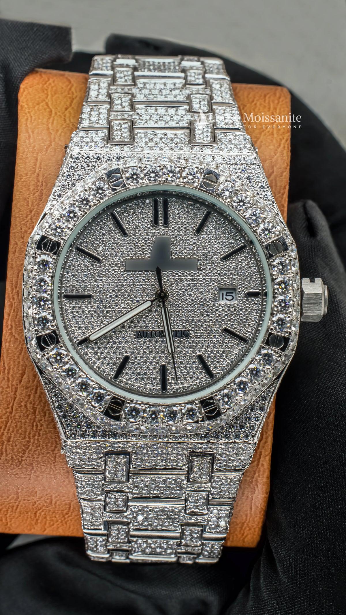 Front view of men's vvs moissanite ap watch