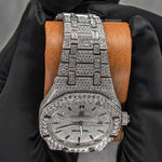 Load image into Gallery viewer, Close Up View Of mens-vvs-moissanite-ap-watch