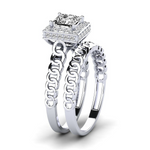 Load image into Gallery viewer, 1.50 Ct Princess Cut Hidden Halo Moissanite Bridal Set Ring in Yellow Gold