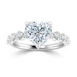Load image into Gallery viewer, 2.50 Carat Heart Shape Moissanite Engagement Ring in Rose Gold