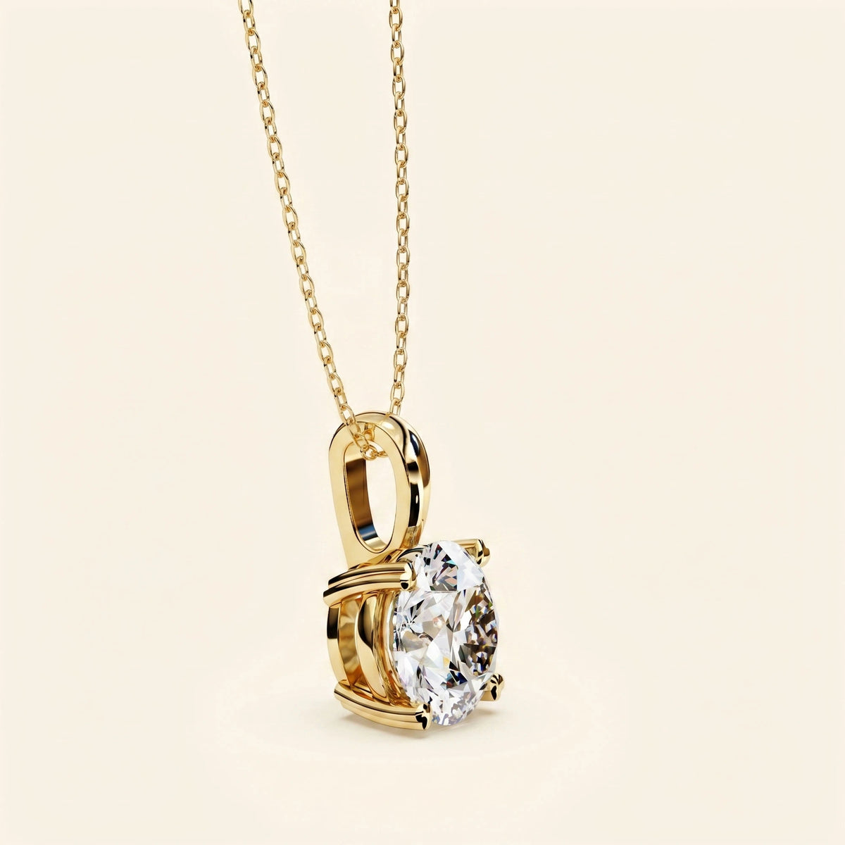 Round brilliant cut solitaire necklace