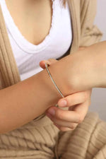 Load image into Gallery viewer, 1.50 Carat Round Shaped Moissanite Bangle Bracelet For Women