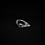 Load image into Gallery viewer, Pear Shaped Moissanite Stone