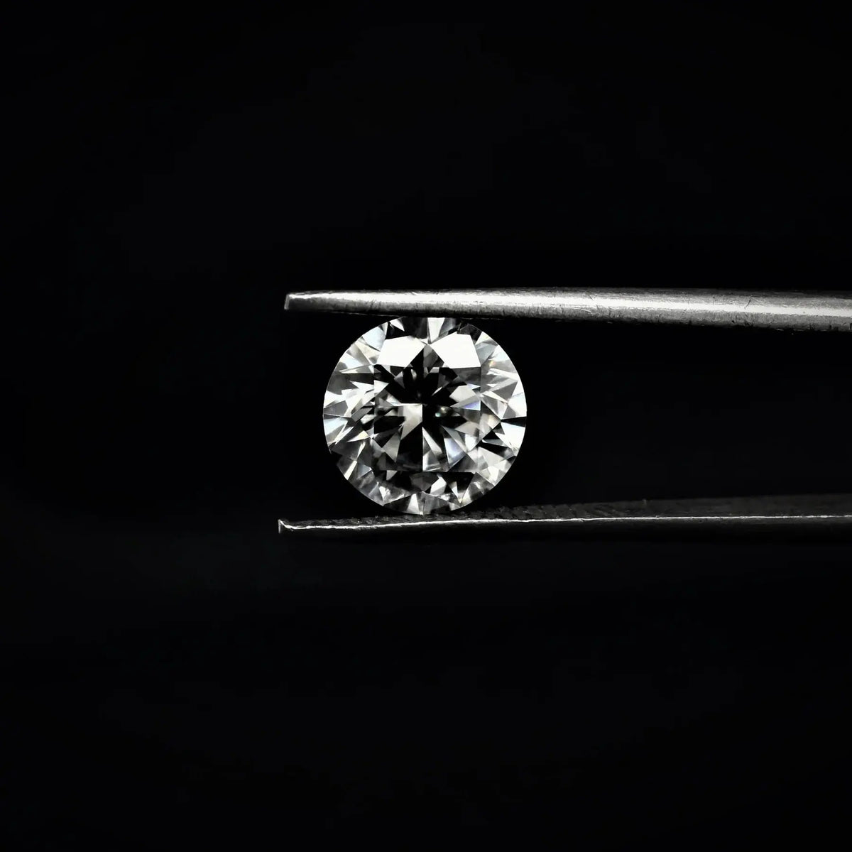 Moisanite loose stone guide