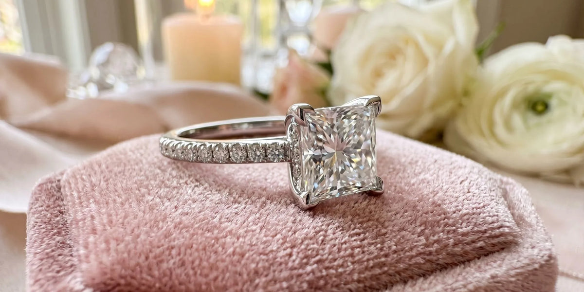 Princess cut solitaire ring: timeless elegance with modern detail