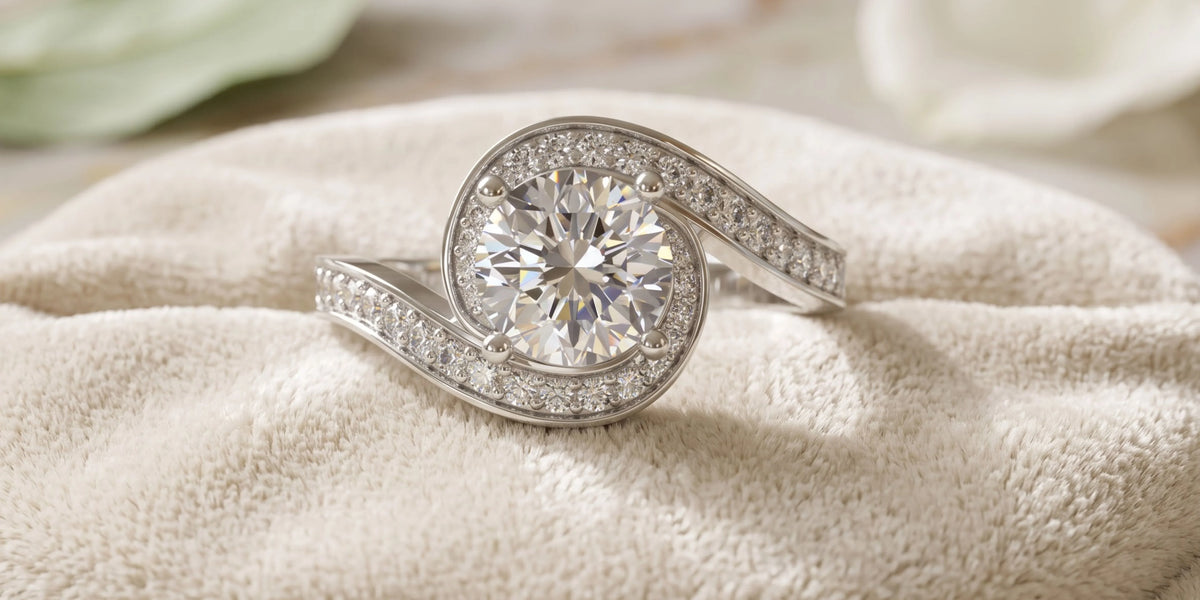 Round solitaire ring with floating spiral suspension: a bold expression of modern engineering and timeless beauty