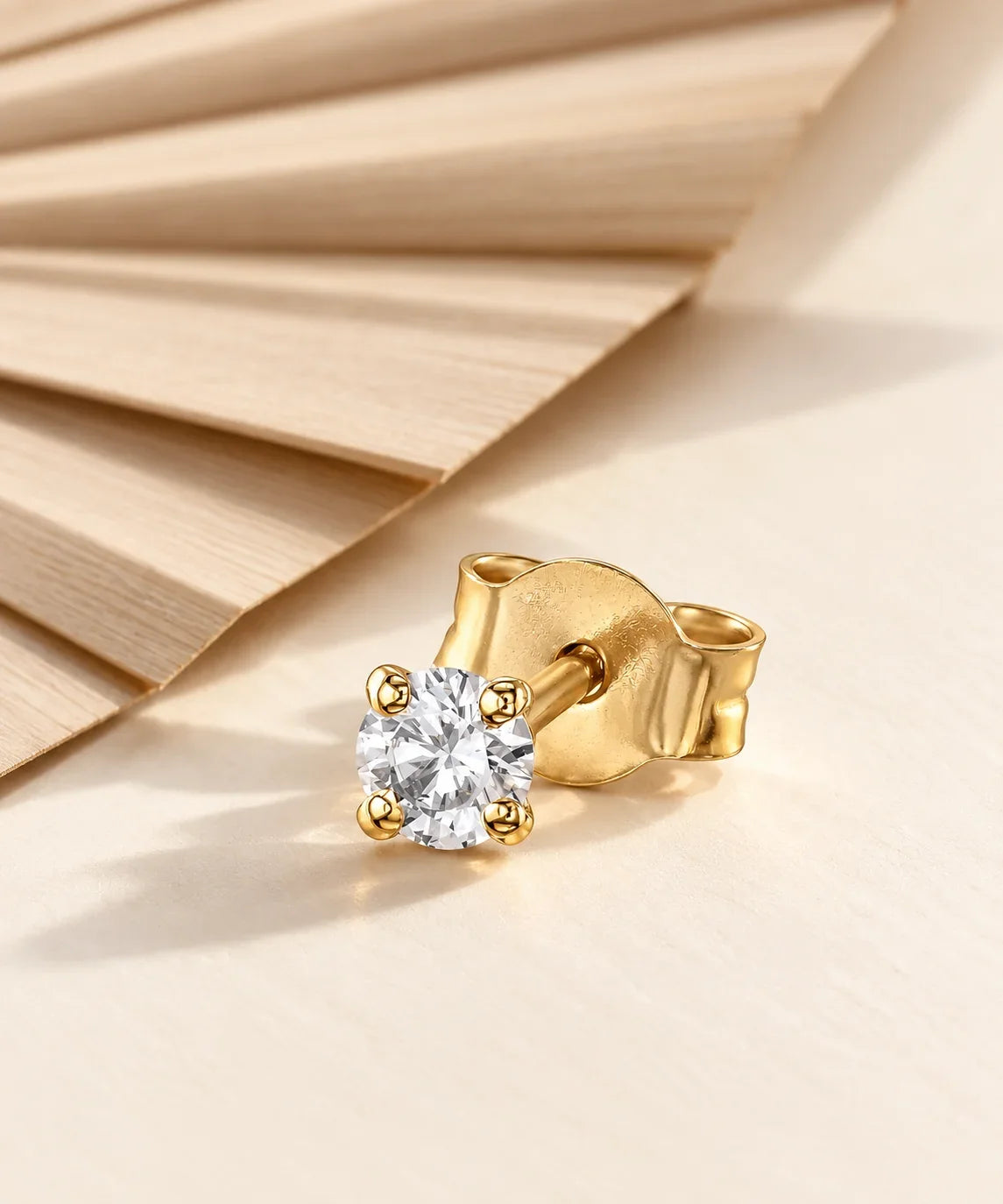 Men's moissanite stud earrings