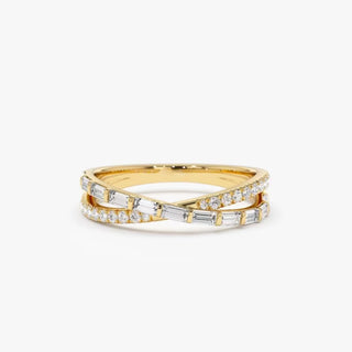 1.50 Ct Baguette & Round Cut Moissanite Criss Cross Wedding Band In Yellow Gold