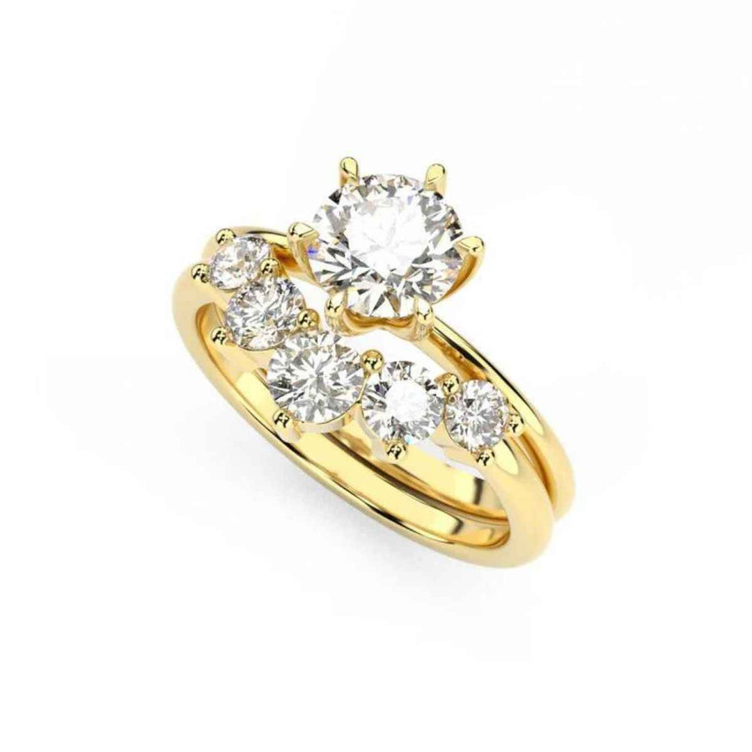 2.50 Carat Round Shape Moissanite Cluster Bridal Set Ring In Yellow Gold