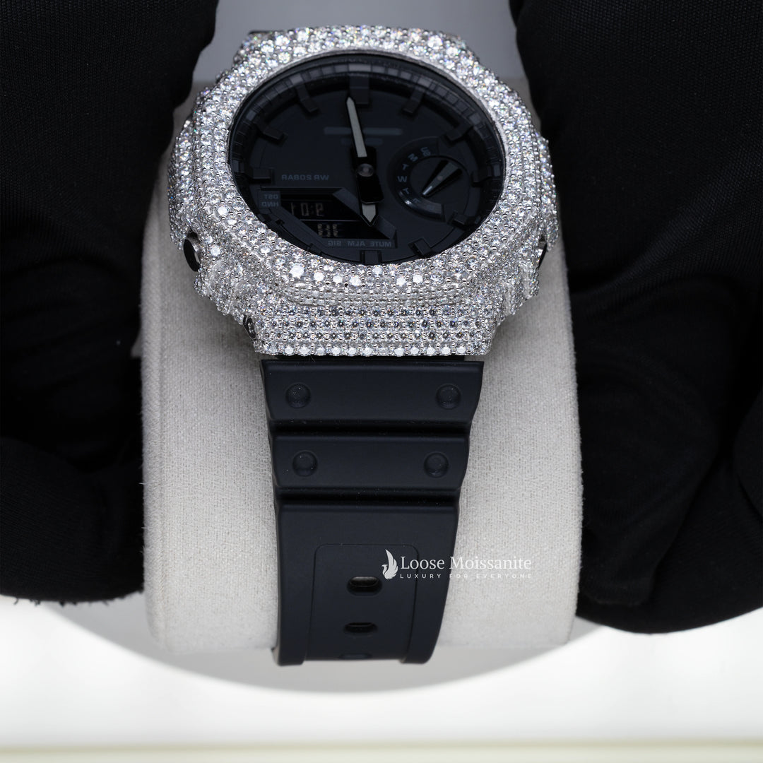 Close Up View Of Luxury Moissanite Rubber Strap GA-2100 Watch