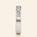 Load image into Gallery viewer, Side View Of Round Baguette Wedding Band
