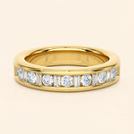 Load image into Gallery viewer, Front View Of Round Baguette Wedding Band
