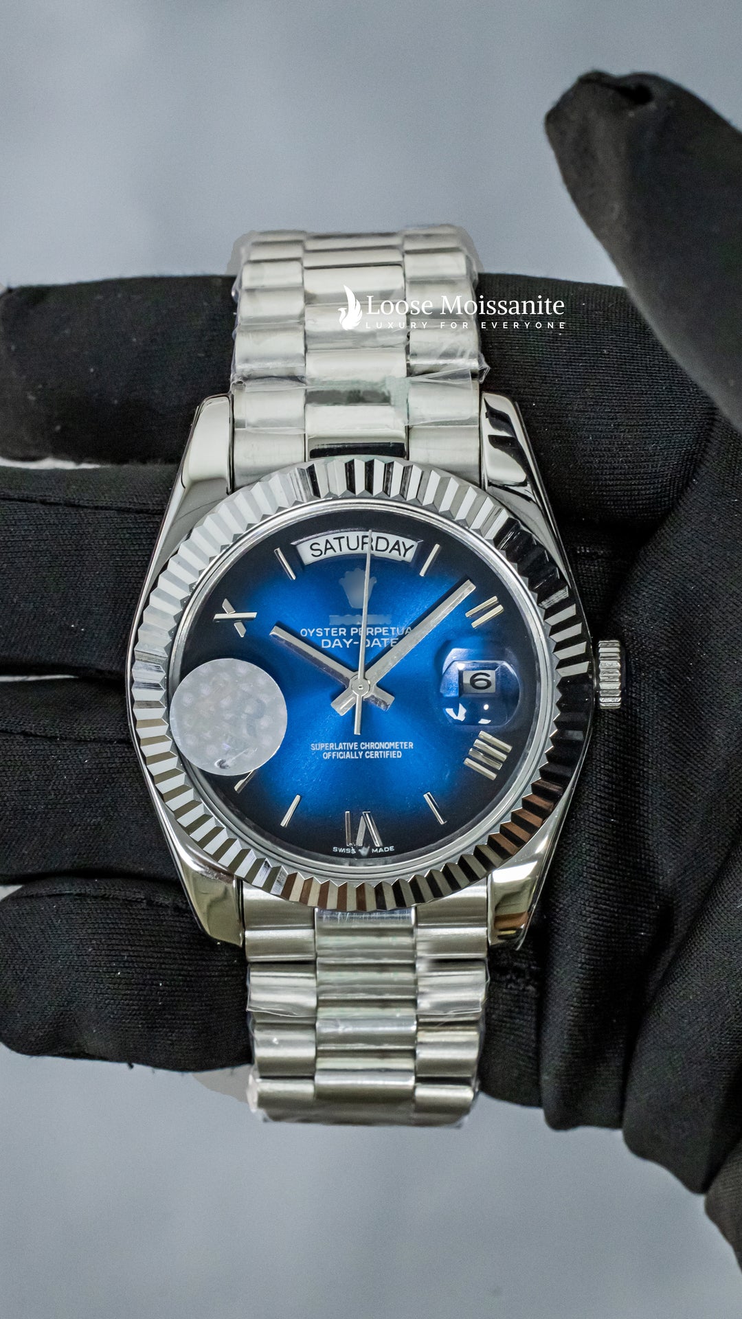 Front View Of Day-Date Blue Dial Stainless Steel Plain Watch