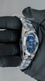 Load image into Gallery viewer, Side Angle View Of Day-Date Blue Dial Stainless Steel Plain Watch
