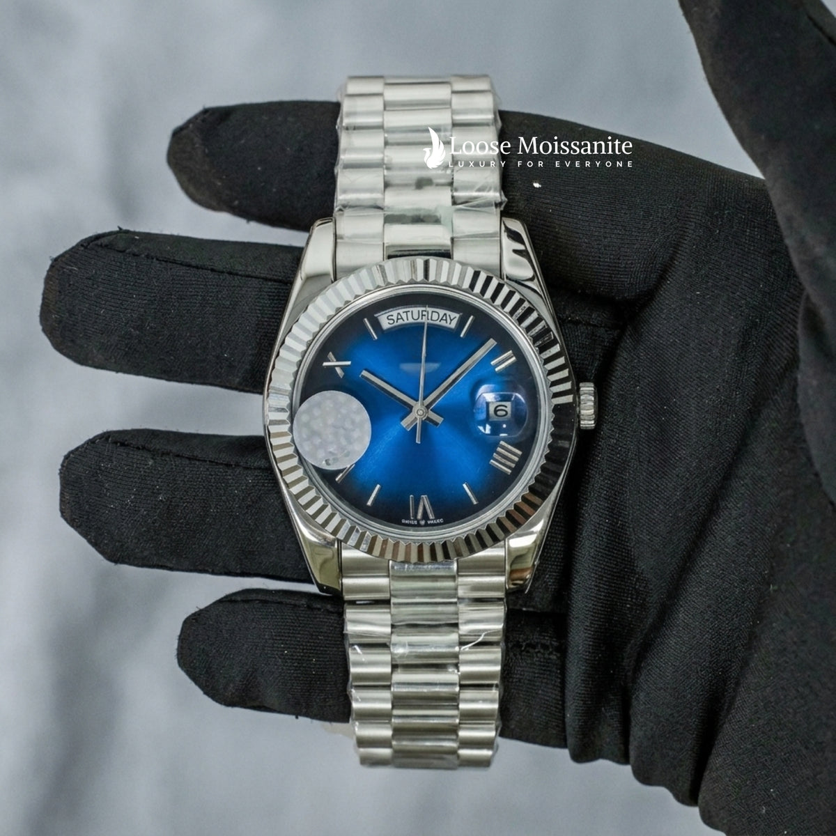 Day date blue dial stainless steel plain watch