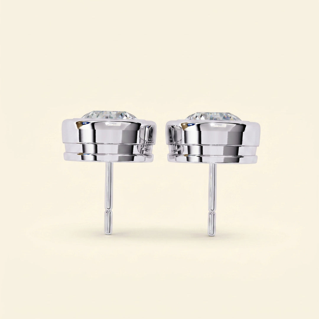 Round Solitaire Earrings