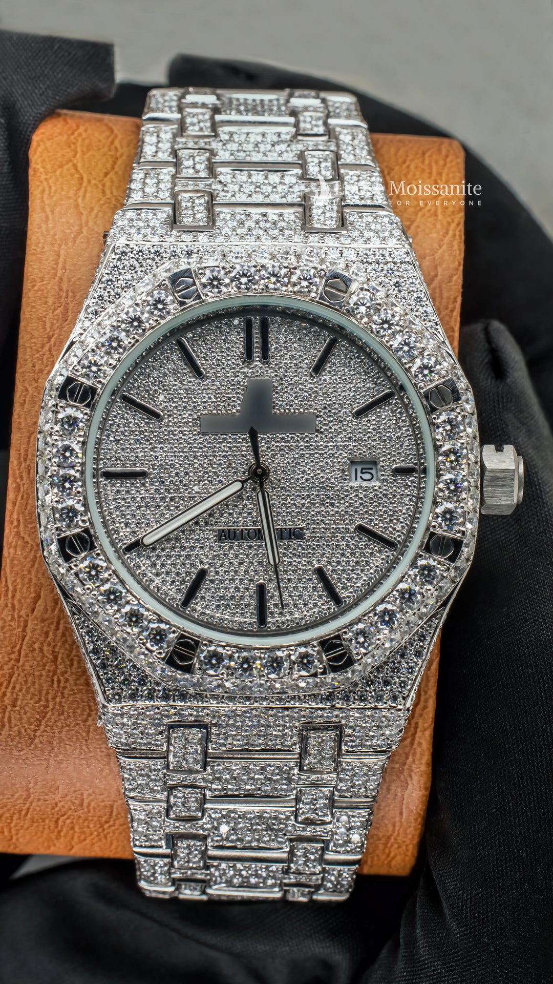 Front View of Men's VVS Moissanite AP Watch