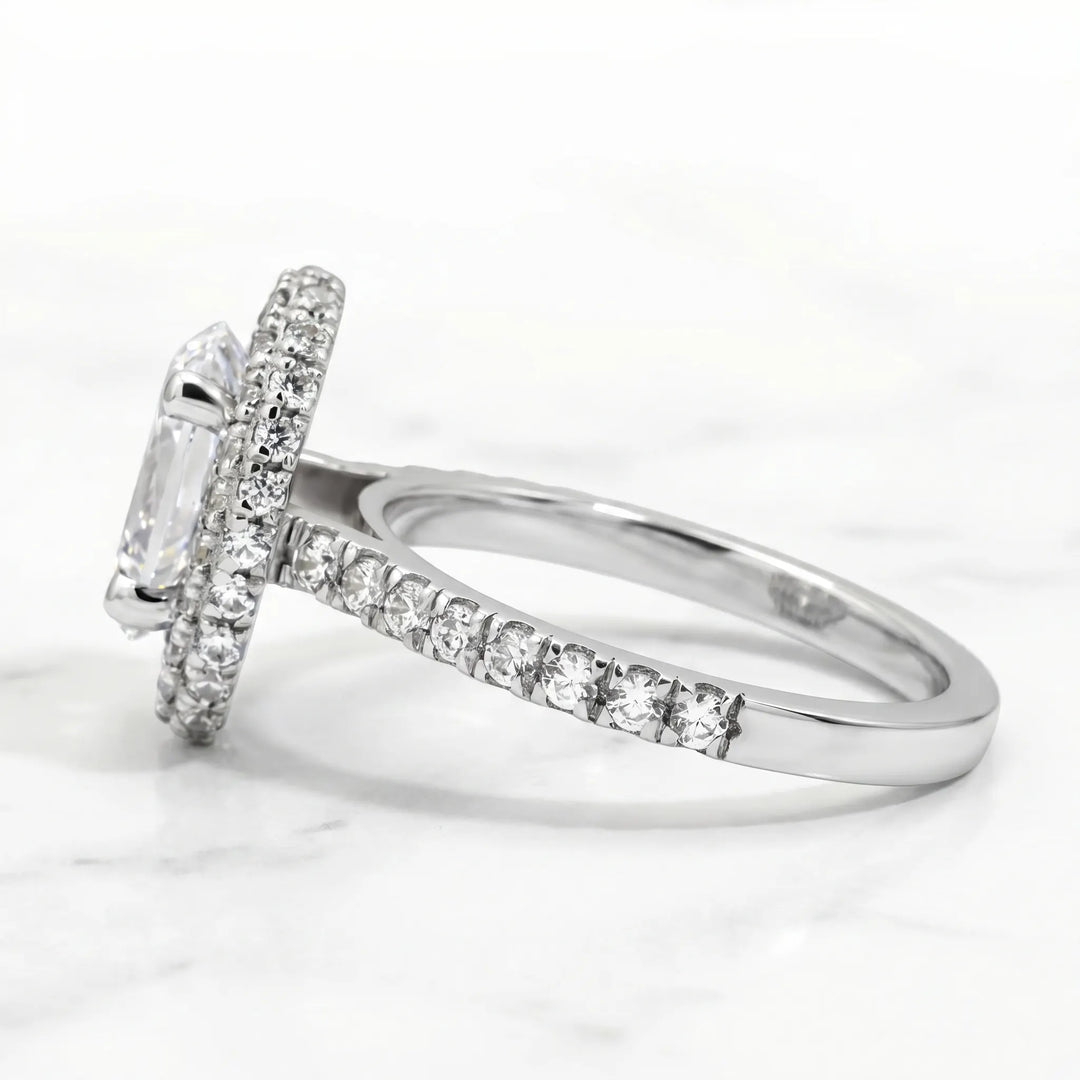 2 Carat Moissanite Oval Halo Engagement Ring In Silver