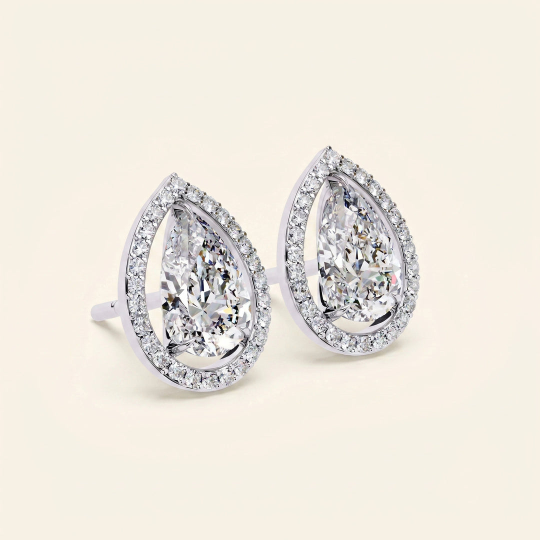 Boucles d'oreilles clous halo poire