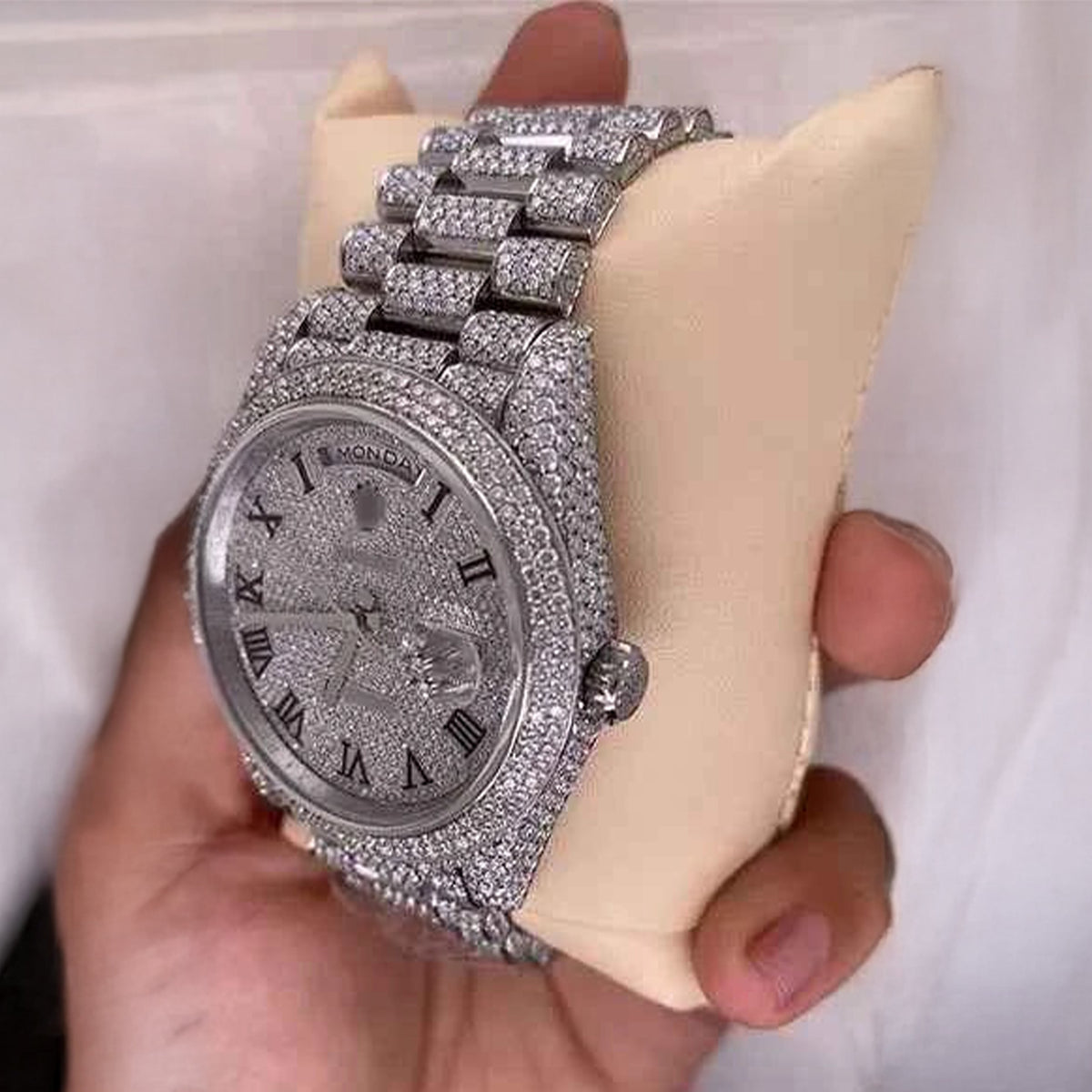 Side view of moissanite presidential watch for men | 41 mm