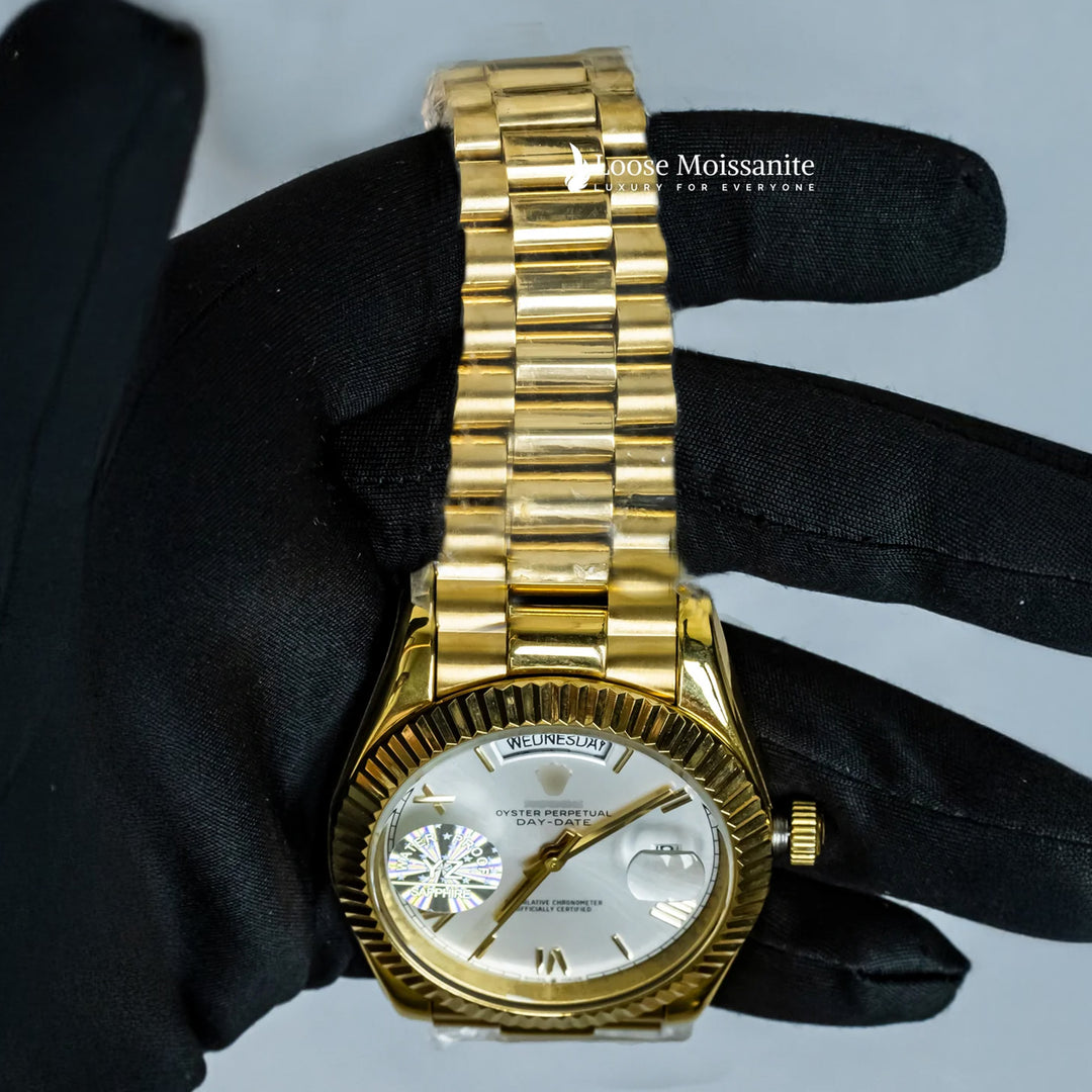 Close View Of Oyster Perpetual Day-Date White Dial Plain Watch In Yellow Gold