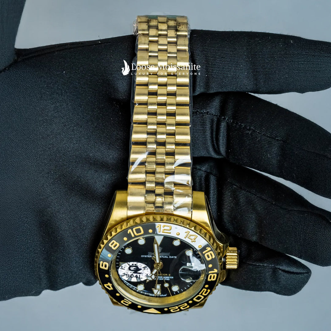 Colse Up View Of Oyster Perpetual Date Just Black Dial Plain Watch In Yellow Gold