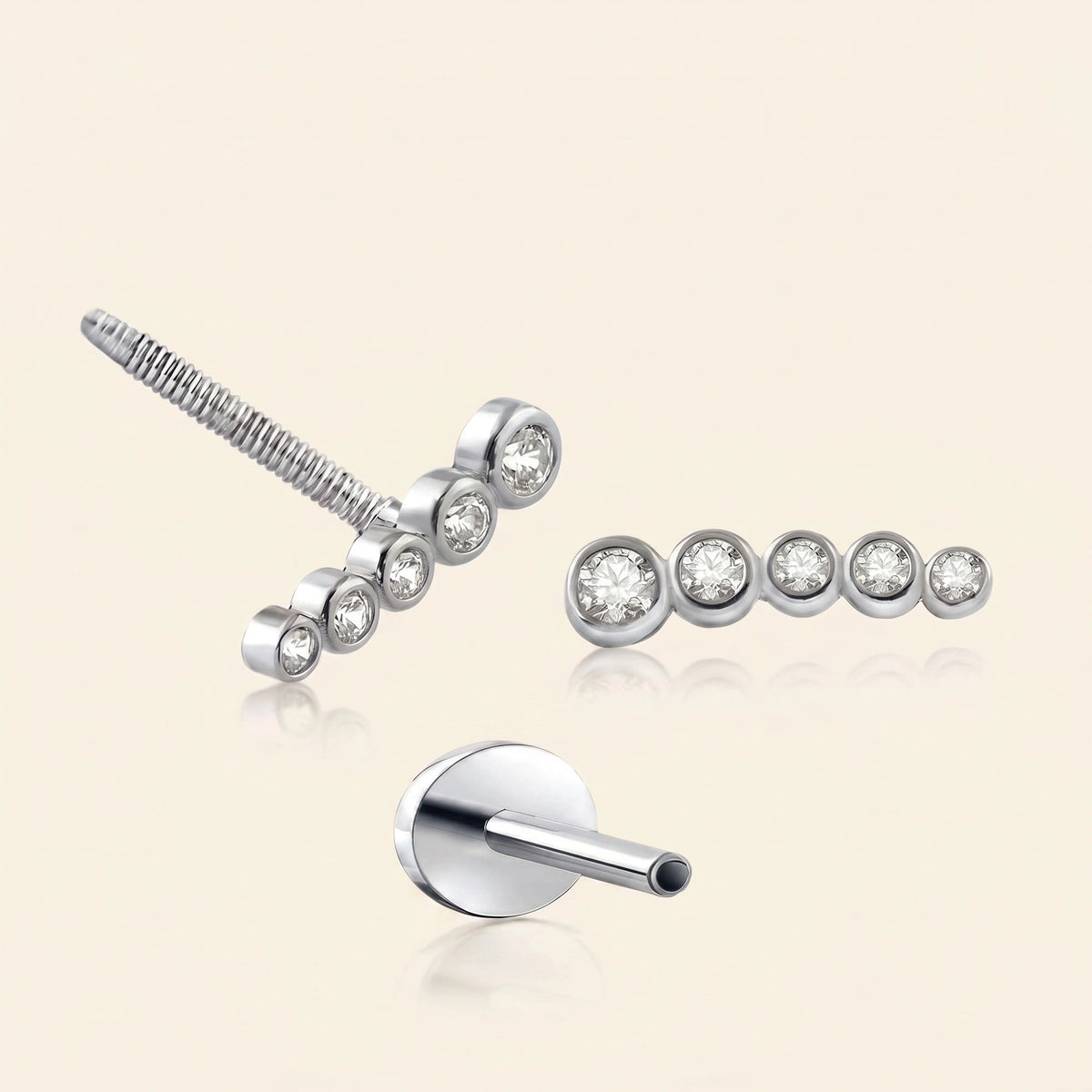 Clous d'oreilles sertis clos
