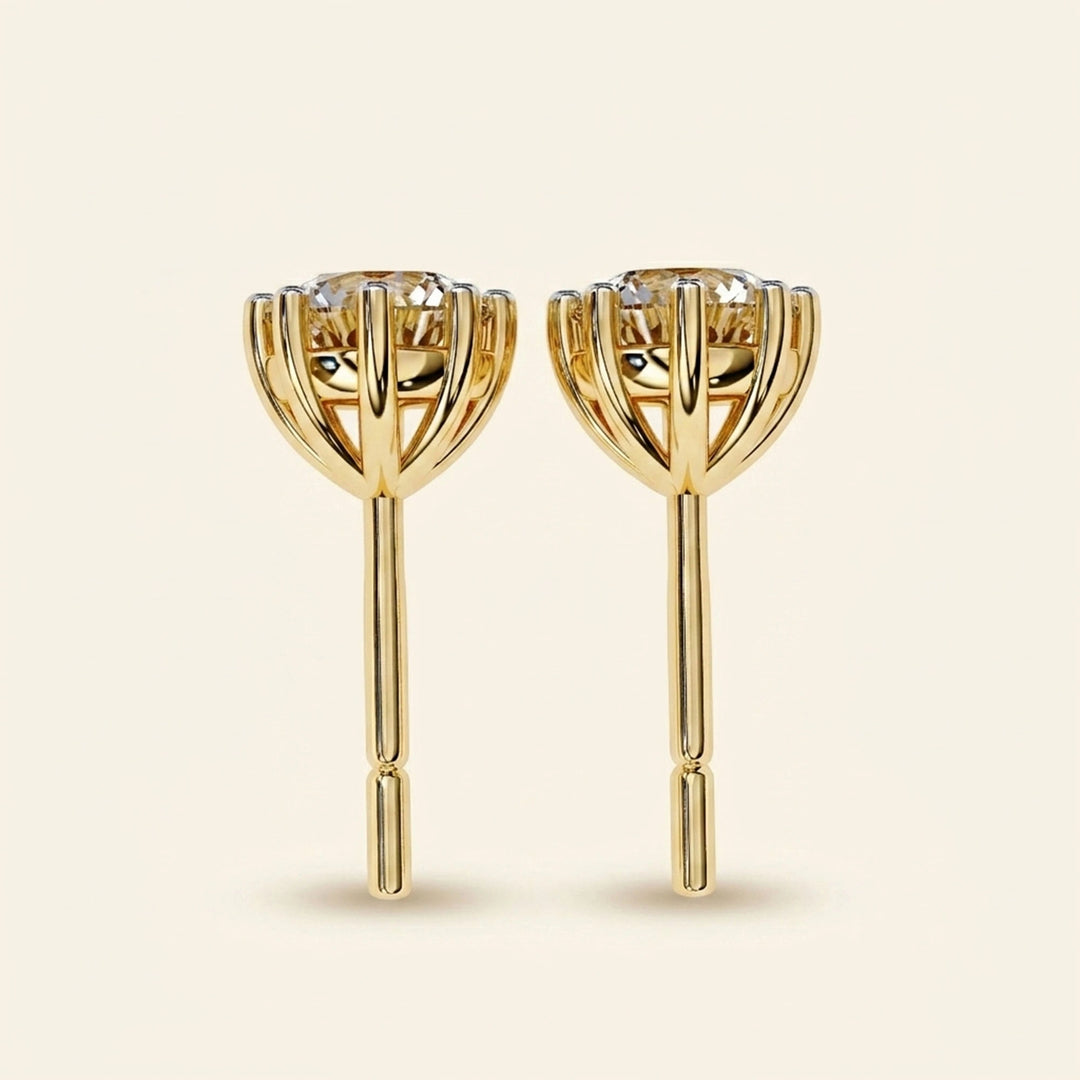 Prong Setting Earrings