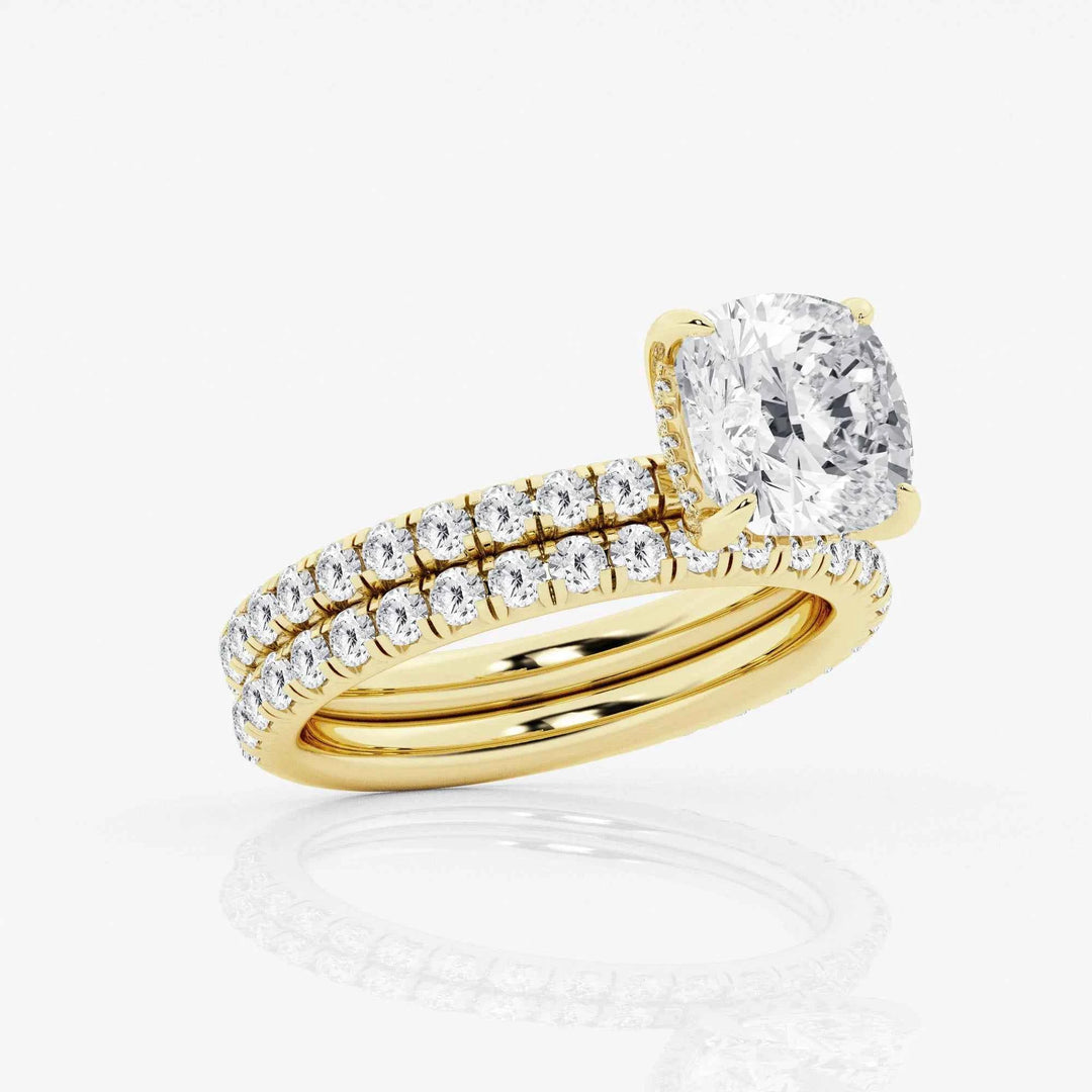 1.20 Carat Cushion Cut Moissanite Bridal Set Ring in Yellow Gold With Accent