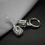 Load image into Gallery viewer, Moissanite Dangle Earring 
