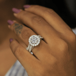 Load image into Gallery viewer, 4.50 Ct Round Shaped Halo Moissanite Engagement Ring in White Gold
