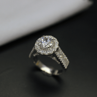 4.5 Ct Stylish Halo Moissanite Ring in White Gold