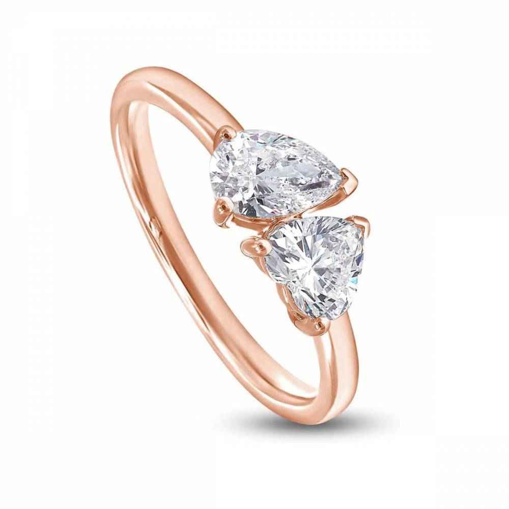 2.50 Carat Heart Shape Toi Et Moi Moissanite Ring in Yellow Gold
