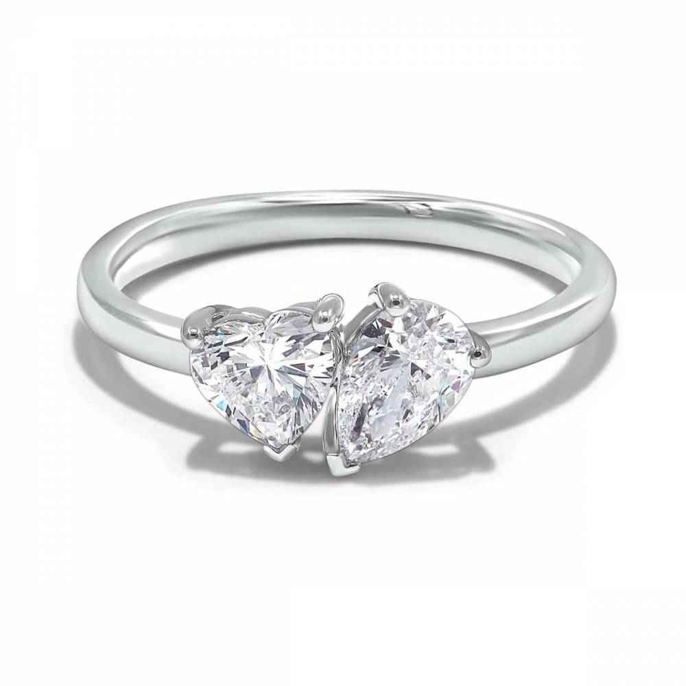 2.50 Carat Heart Shape Toi Et Moi Moissanite Ring in Yellow Gold
