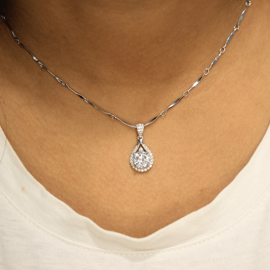 Round Moissanite Halo Pendant