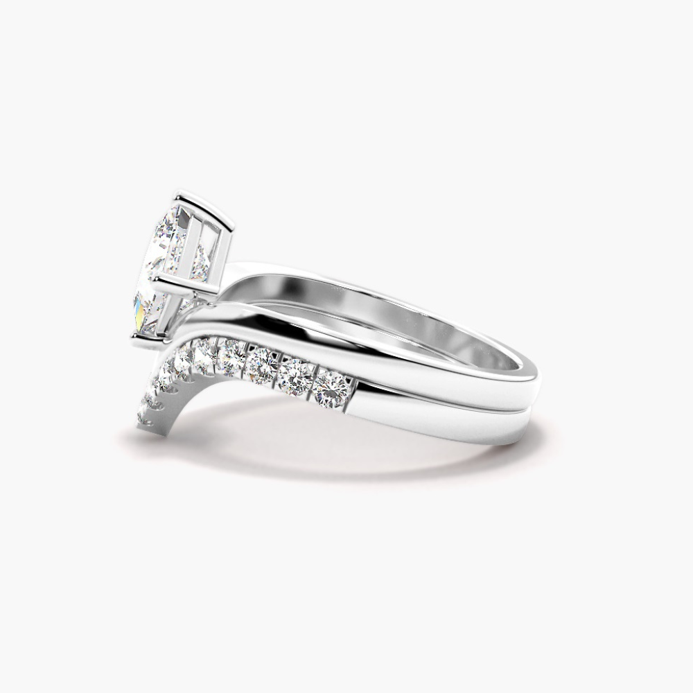 1.20 Carat Princess Shape Curved Moissanite Bridal Set Ring in Yellow Gold