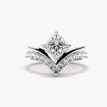 Load image into Gallery viewer, 1.20 Carat Princess Shape Curved Moissanite Bridal Set Ring in Yellow Gold
