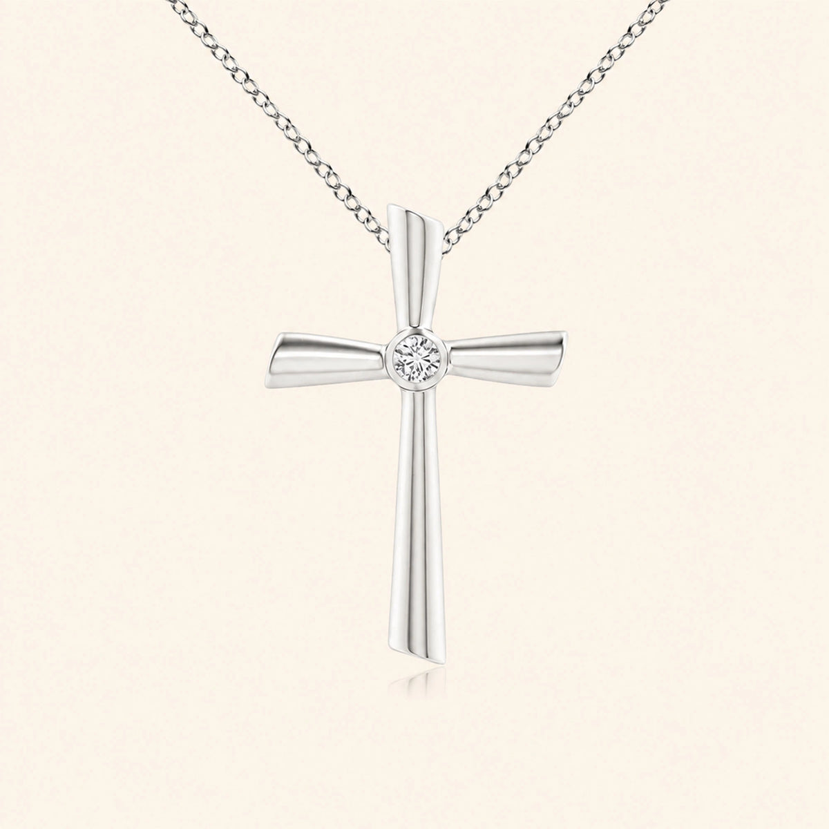 Round shape cross pendent