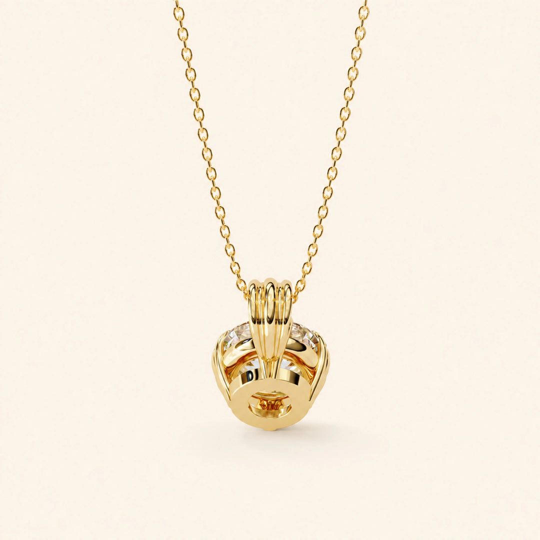 Round Brilliant Pendant