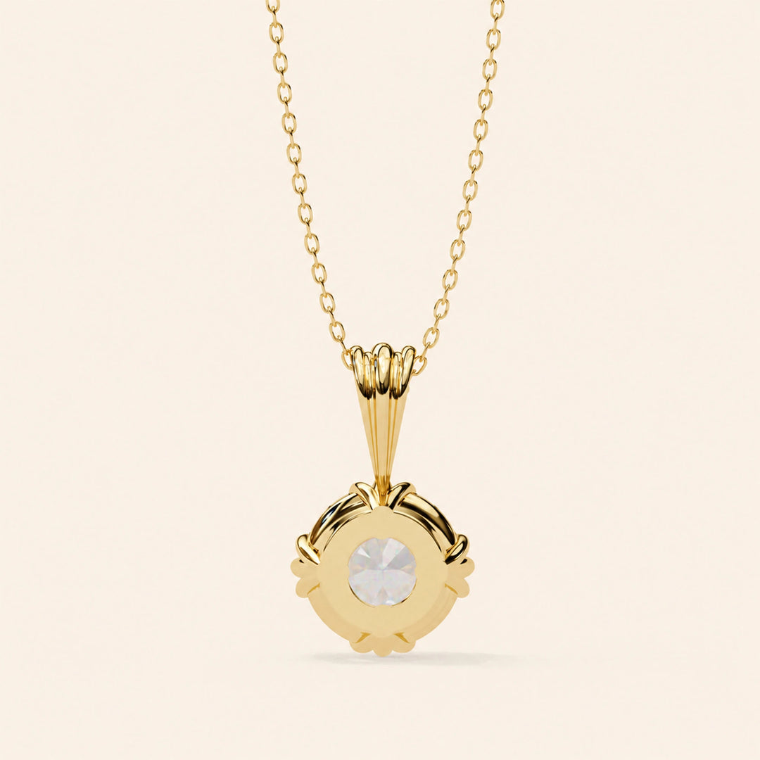 Round Brilliant Pendant