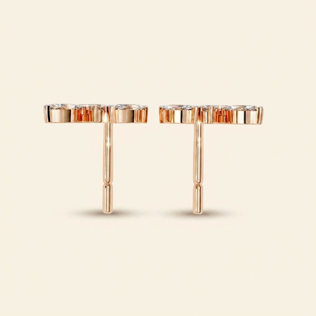 Boucles d'oreilles clous en grappe florale