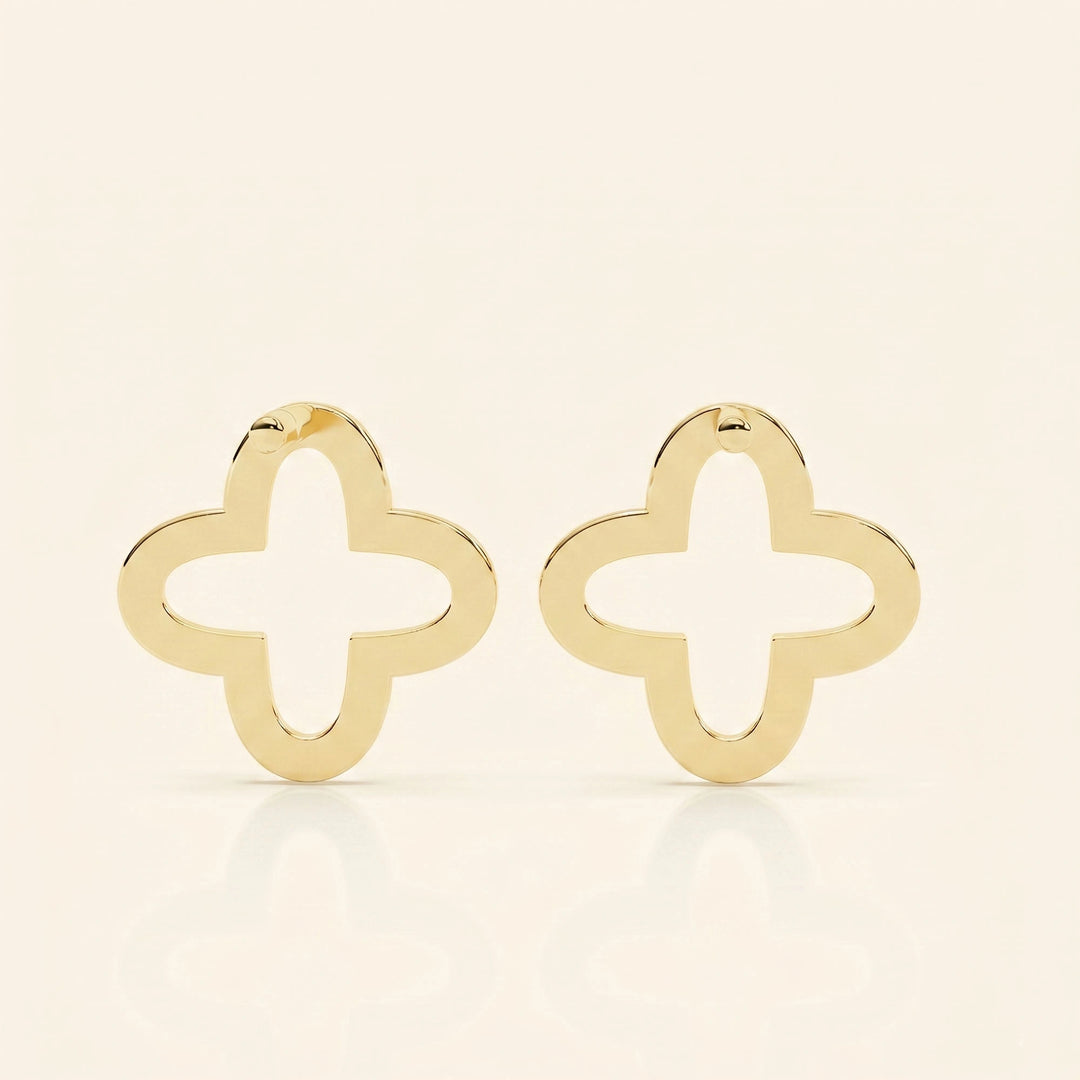 Clover Solid Stud Earrings