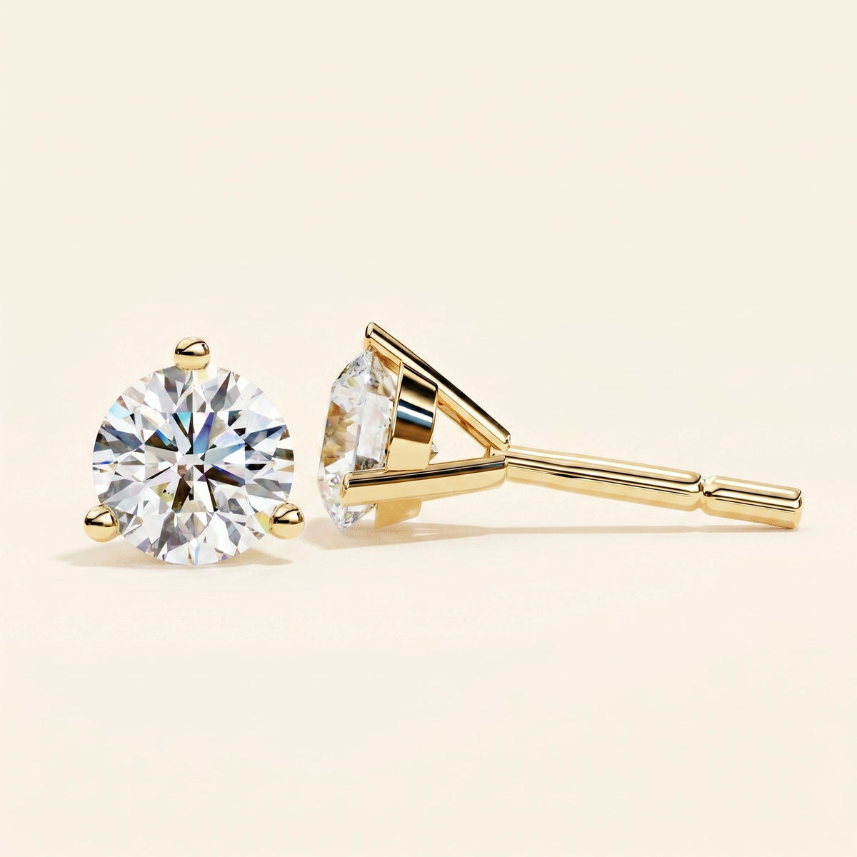 Puces d'oreilles rondes taille brillant