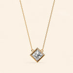 Load image into Gallery viewer, Princess Bezel Necklace
