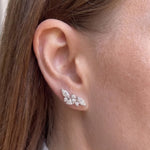 Load image into Gallery viewer, Boucles d'oreilles clous grappe marquise
