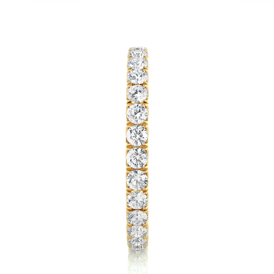 1.50 Carat Scalloped Paved Moissanite Full Eternity Band in Yellow Gold For Women's