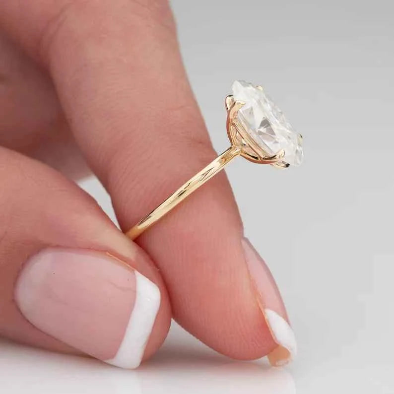 2 Ct Oval Cut Moissanite Solitaire Engagement Ring In Rose Gold